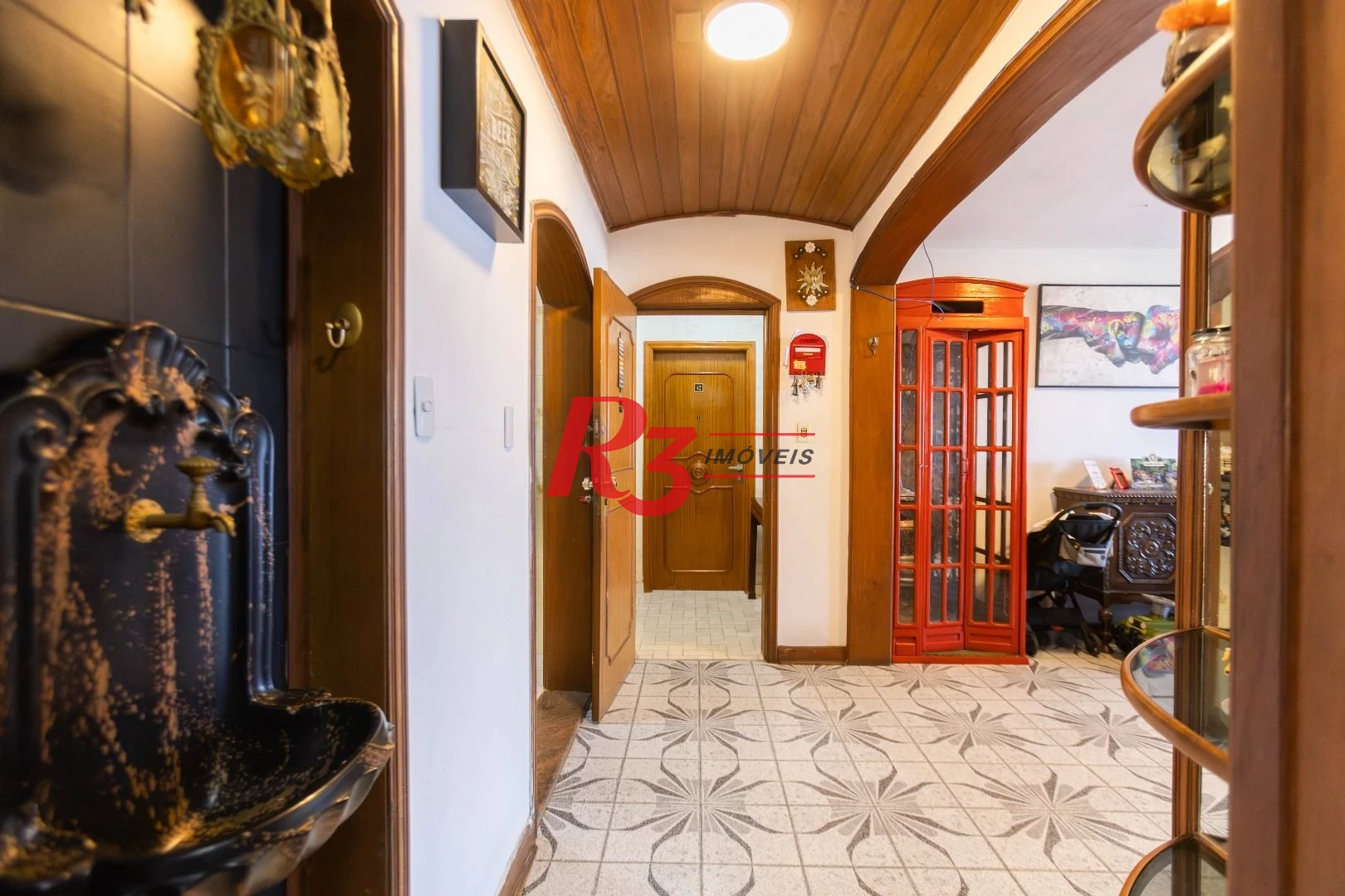 Apartamento com 3 dormitórios à venda, 180 m² por R$ 1.630.000,00 - Gonzaga - Santos/SP