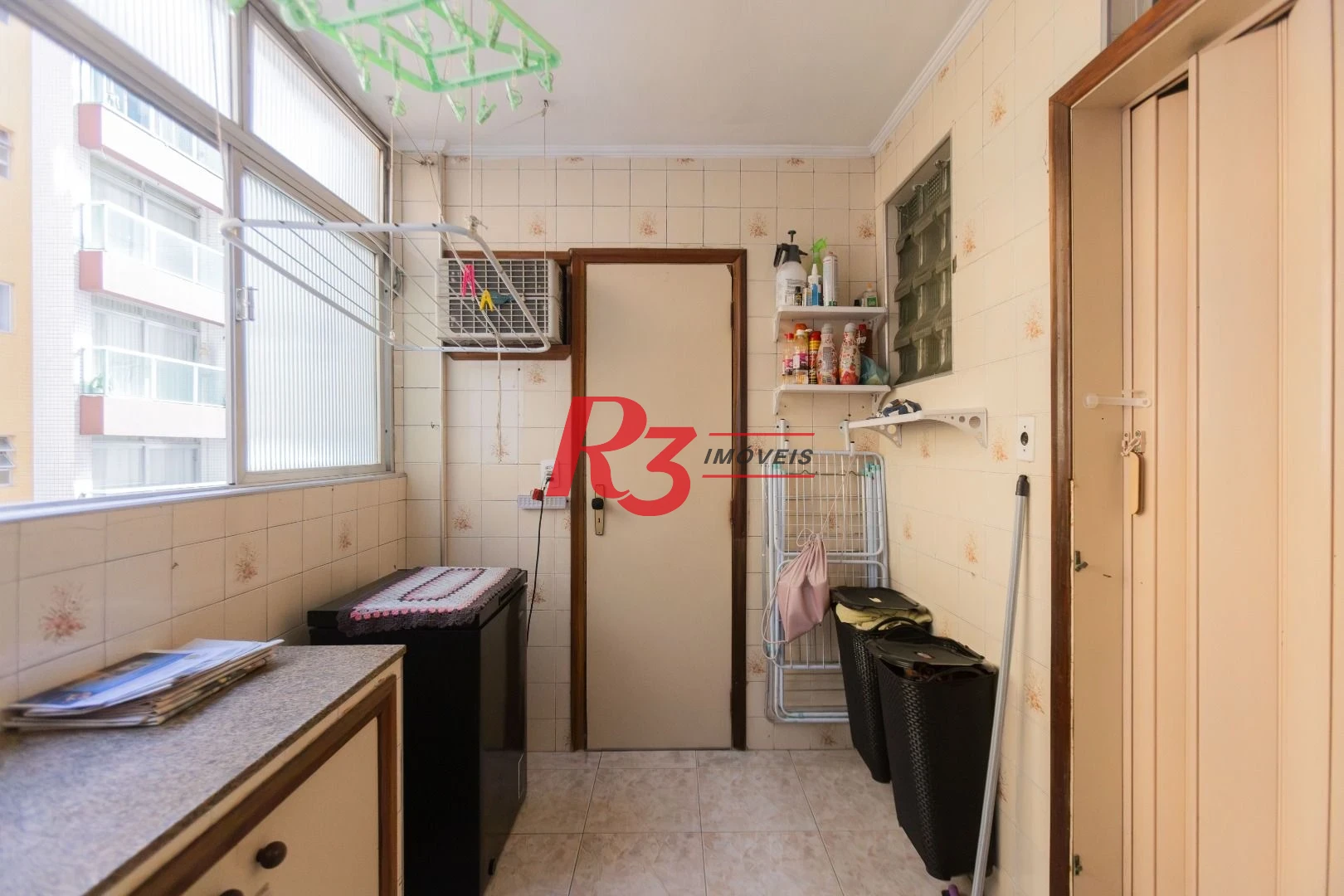 Apartamento com 3 dormitórios à venda, 180 m² por R$ 1.630.000,00 - Gonzaga - Santos/SP