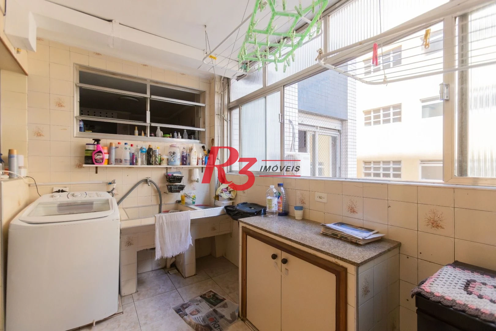 Apartamento com 3 dormitórios à venda, 180 m² por R$ 1.630.000,00 - Gonzaga - Santos/SP