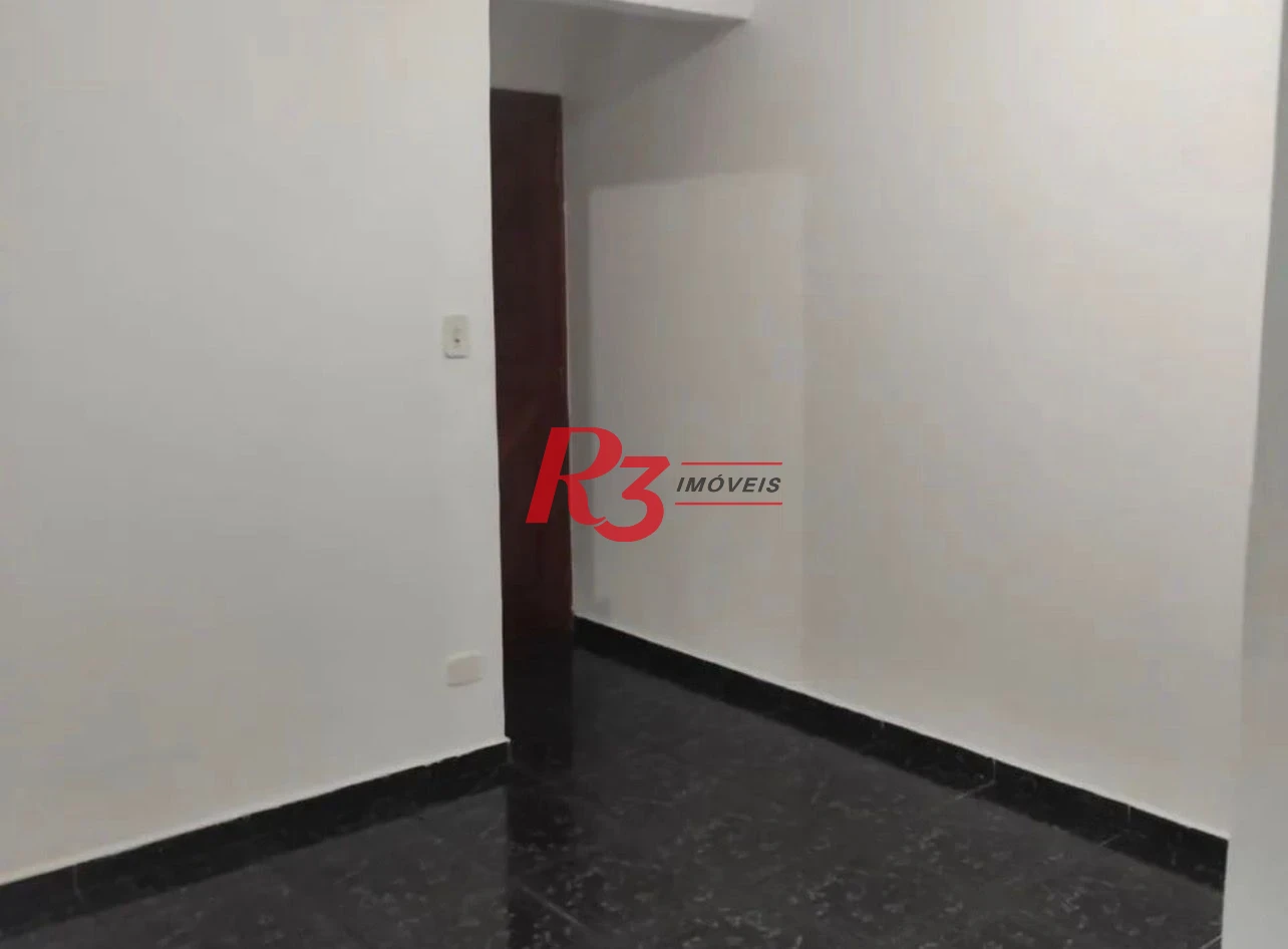 Apartamento com 2 dormitórios à venda, 68 m² por R$ 300.000,00 - Saboó - Santos/SP