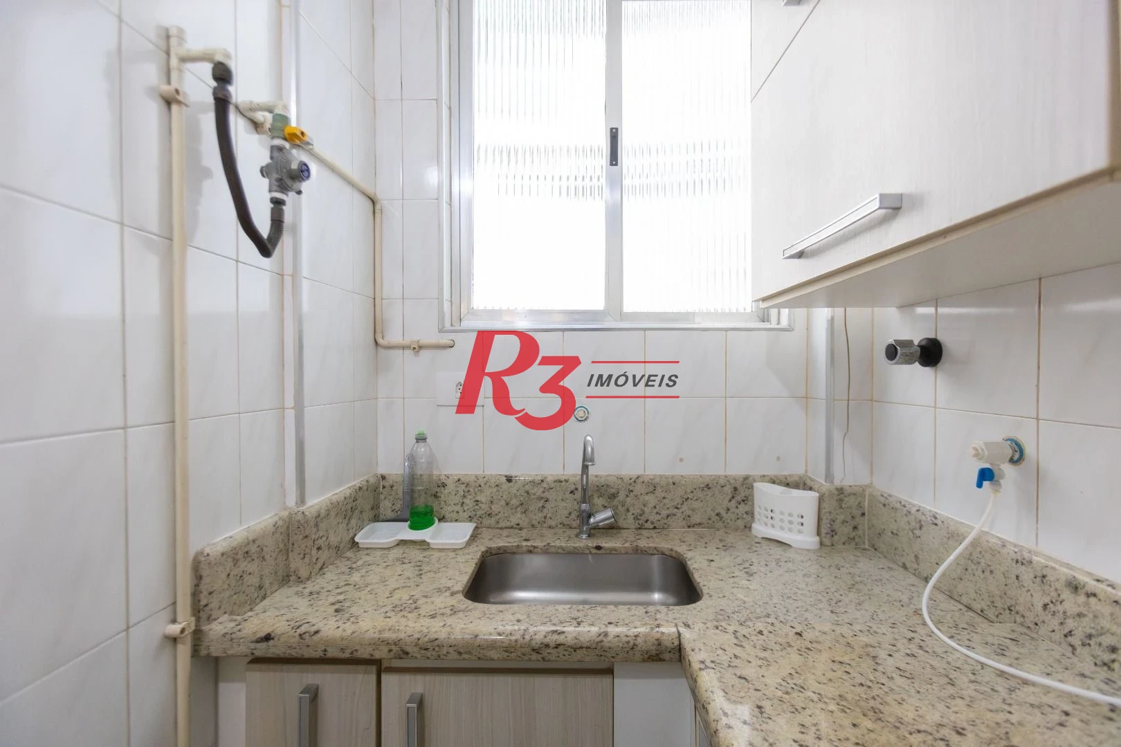 Apartamento para alugar, 37 m² por R$ 3.000,00/mês - José Menino - Santos/SP