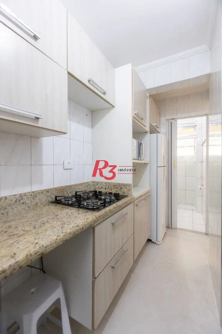 Apartamento para alugar, 37 m² por R$ 3.000,00/mês - José Menino - Santos/SP