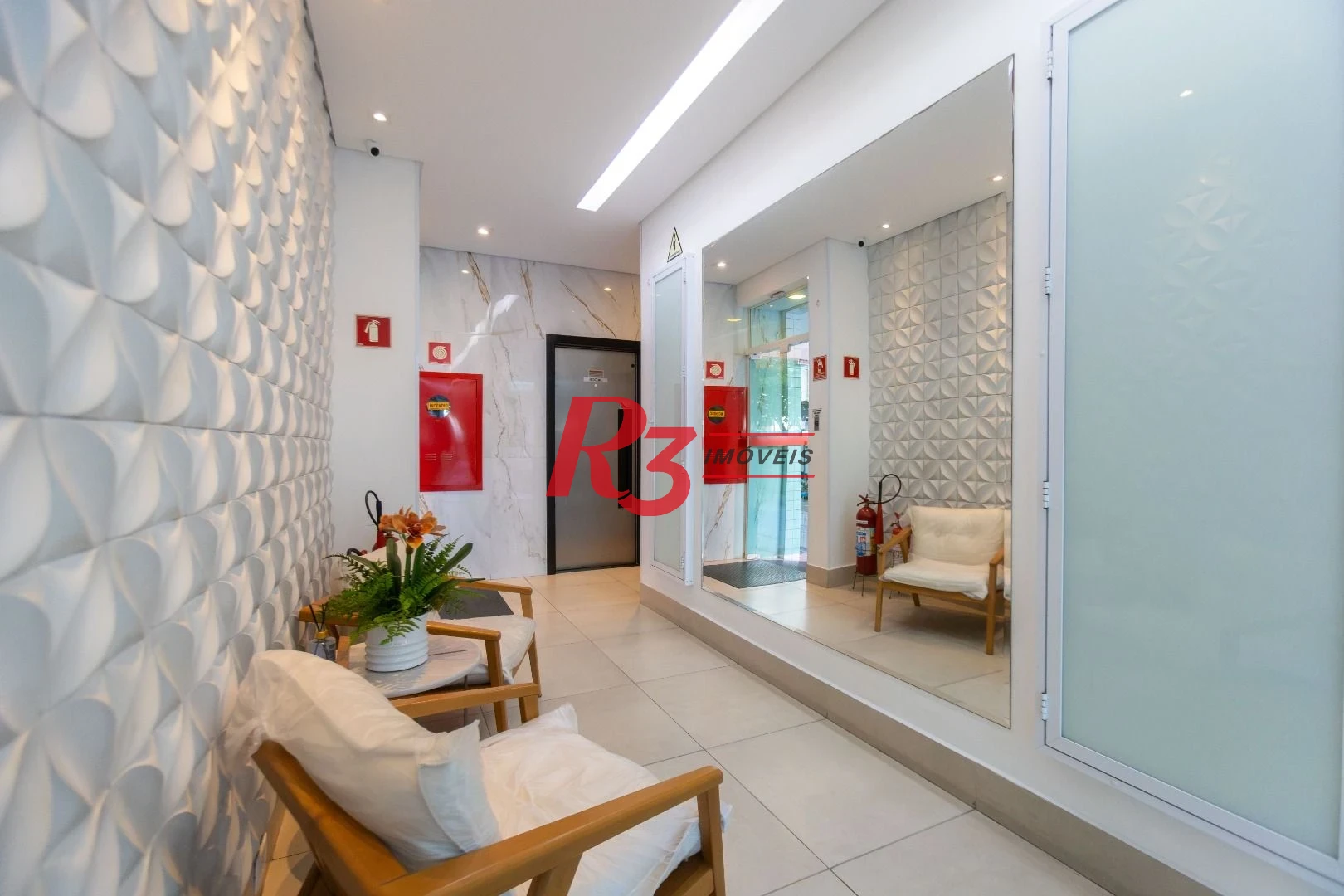 Apartamento para alugar, 37 m² por R$ 3.000,00/mês - José Menino - Santos/SP