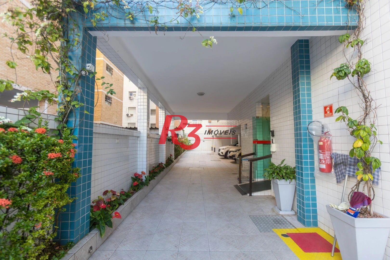 Apartamento para alugar, 37 m² por R$ 3.000,00/mês - José Menino - Santos/SP