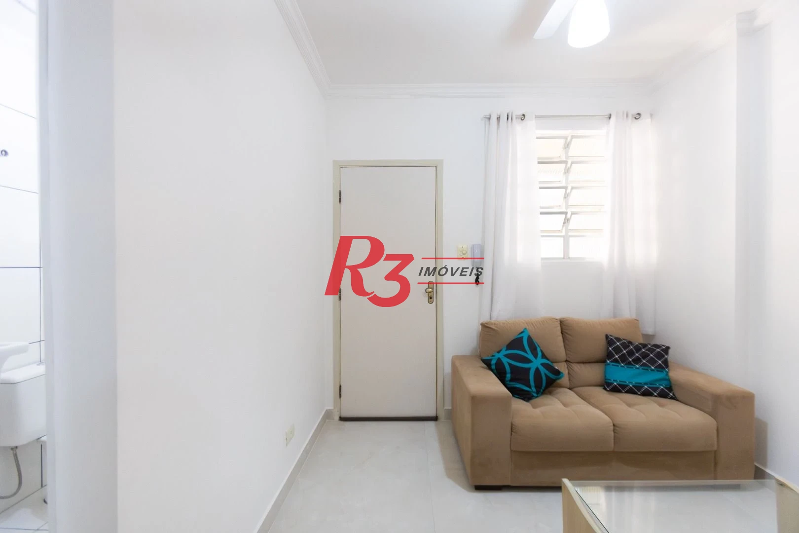 Apartamento para alugar, 37 m² por R$ 3.000,00/mês - José Menino - Santos/SP