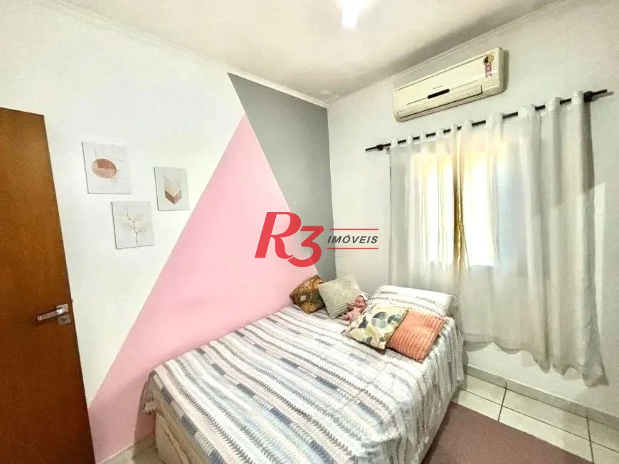 Casa com 3 dormitórios à venda, 152 m² por R$ 860.000,00 - Aparecida - Santos/SP