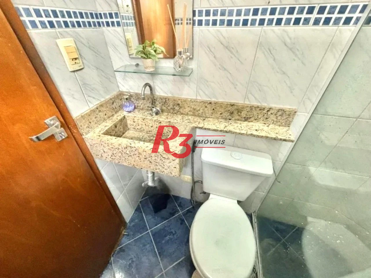 Casa com 3 dormitórios à venda, 152 m² por R$ 860.000,00 - Aparecida - Santos/SP