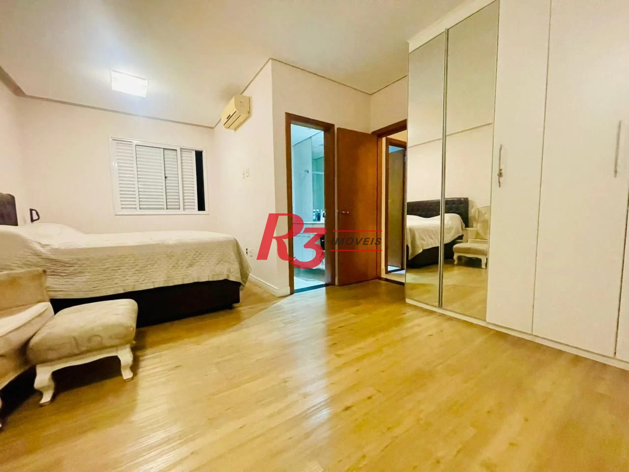 Apartamento com 3 dormitórios à venda, 101 m² por R$ 1.400.000,00 - Aparecida - Santos/SP