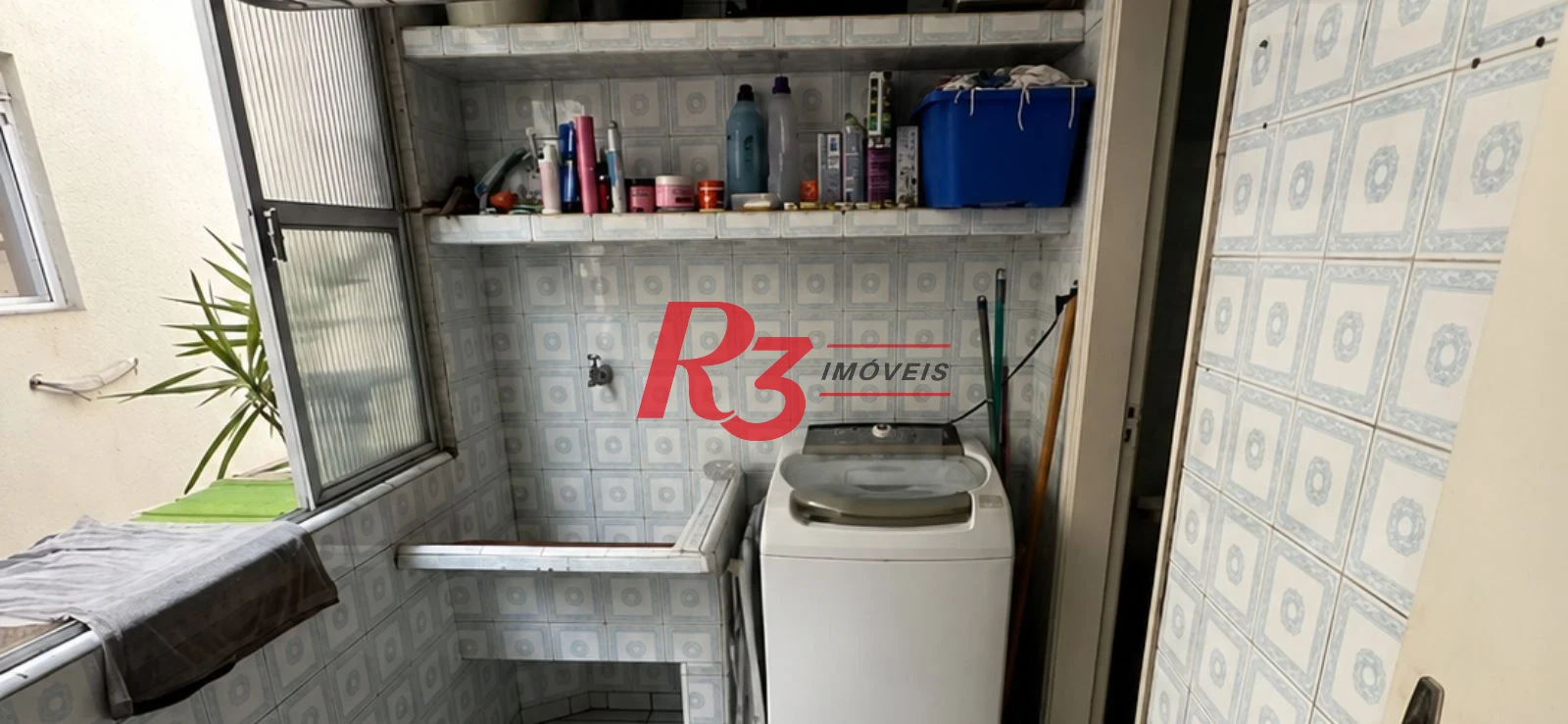 Apartamento com 3 dormitórios à venda, 86 m² por R$ 550.000,00 - Embaré - Santos/SP