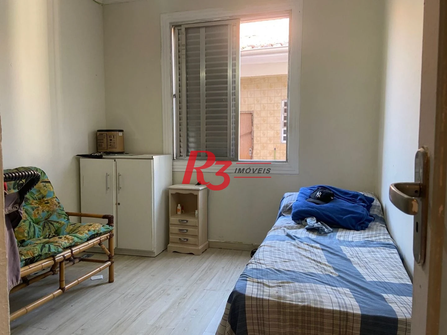 Apartamento com 2 dormitórios à venda, 80 m² por R$ 340.000,00 - Gonzaga - Santos/SP