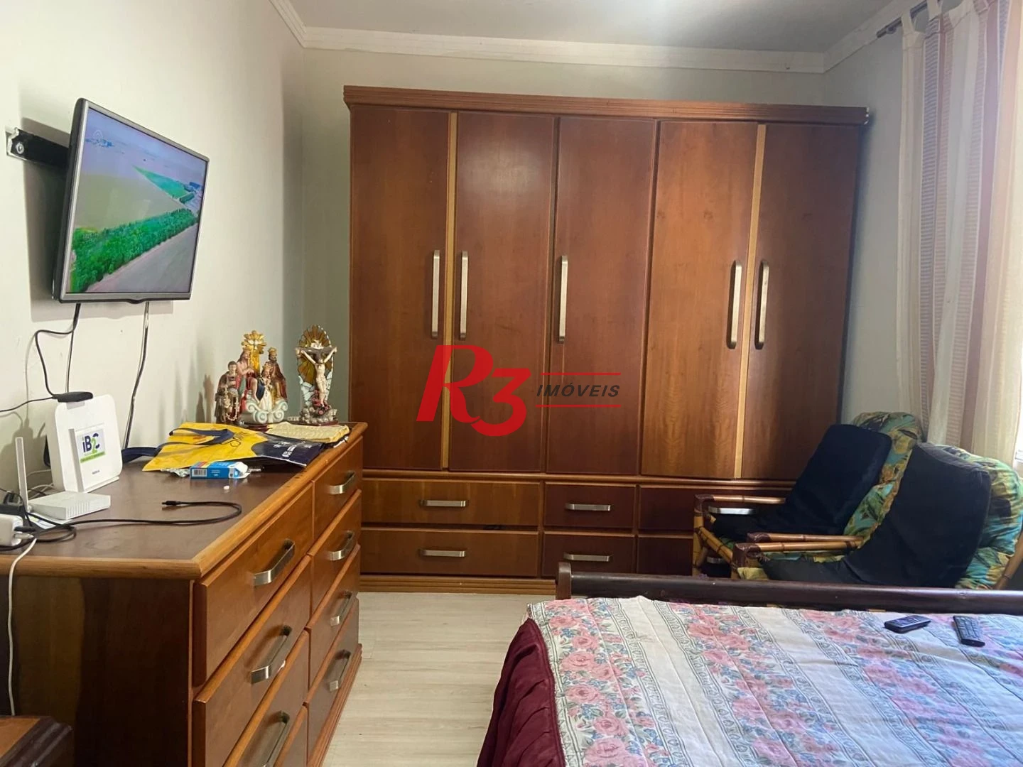 Apartamento com 2 dormitórios à venda, 80 m² por R$ 340.000,00 - Gonzaga - Santos/SP