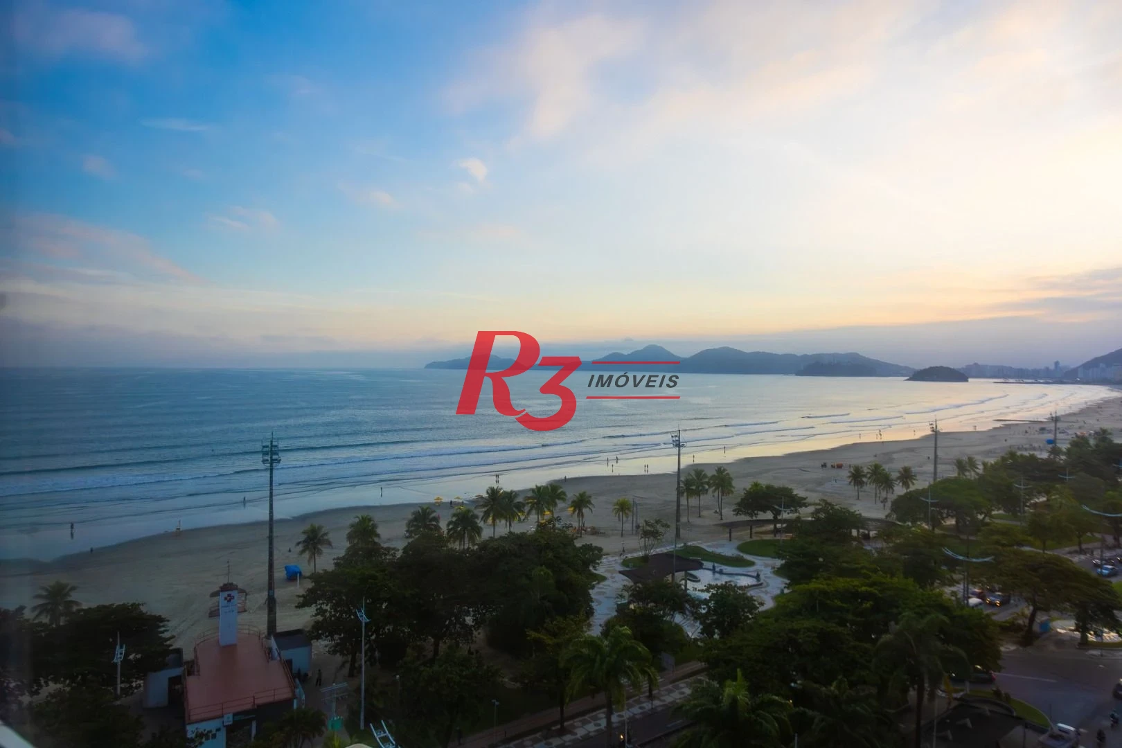 Apartamento à venda, 194 m² por R$ 1.470.000,00 - Boqueirão - Santos/SP