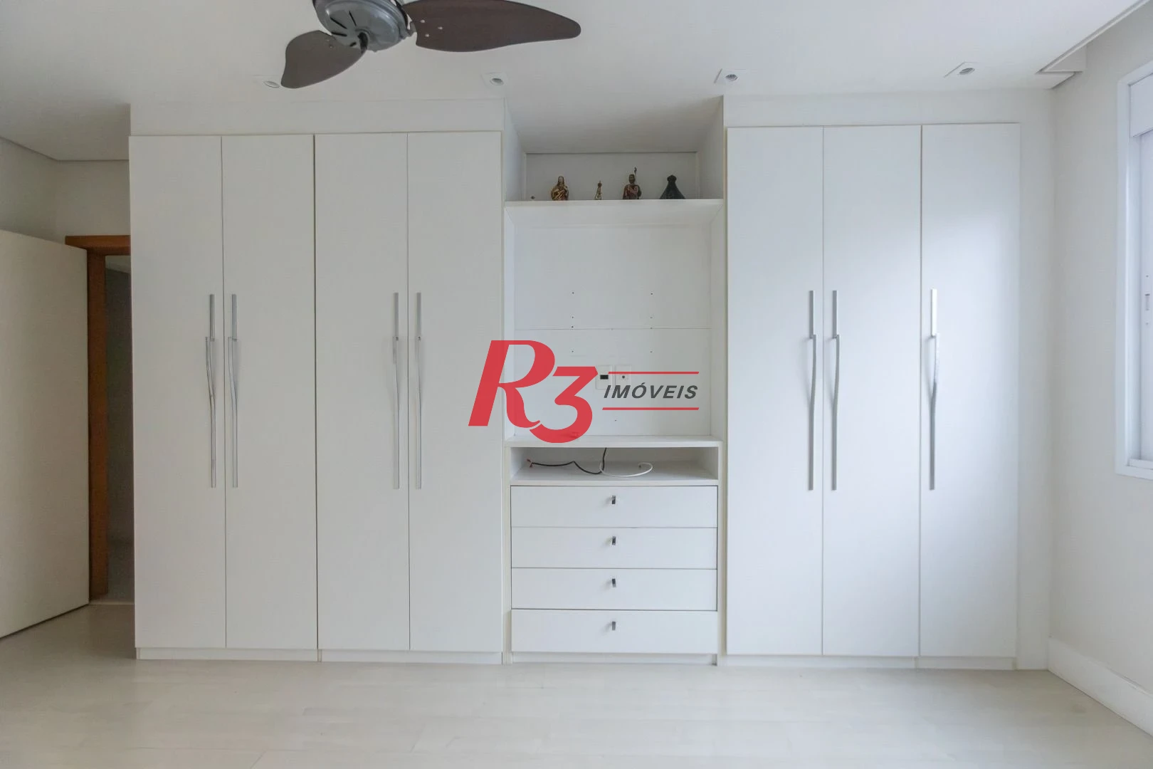 Apartamento à venda, 194 m² por R$ 1.470.000,00 - Boqueirão - Santos/SP