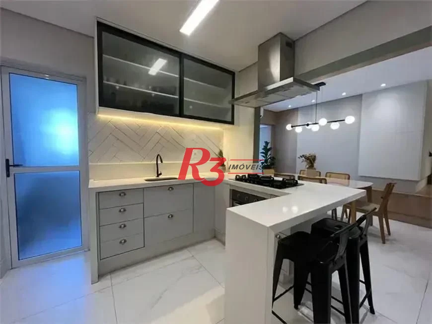 Apartamento com 2 dormitórios à venda, 91 m² por R$ 1.290.000,00 - Gonzaga - Santos/SP