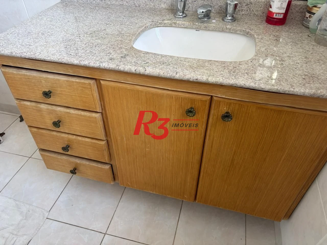 Apartamento com 3 dormitórios à venda, 155 m² por R$ 800.000,00 - Boqueirão - Santos/SP