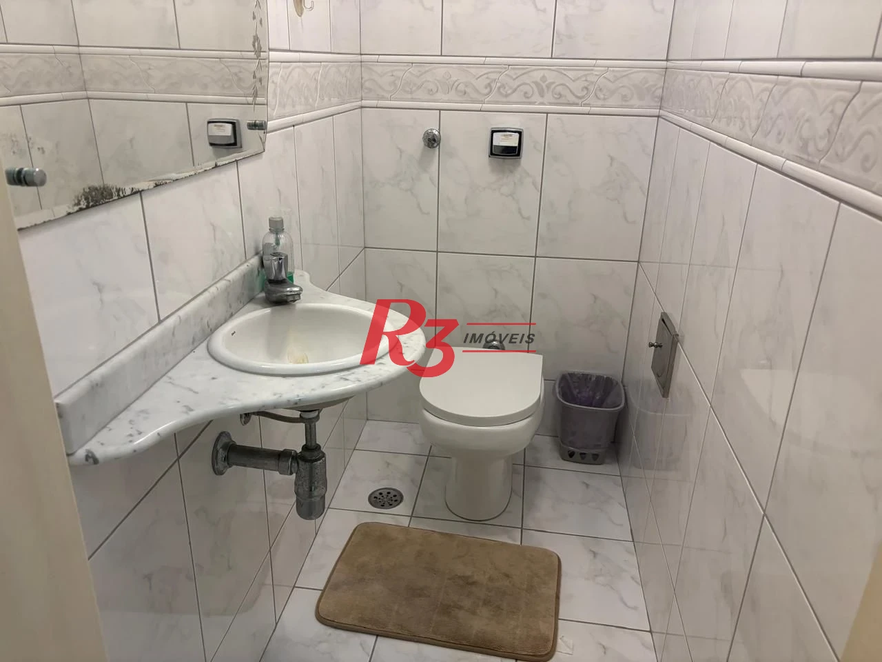 Apartamento com 3 dormitórios à venda, 155 m² por R$ 800.000,00 - Boqueirão - Santos/SP