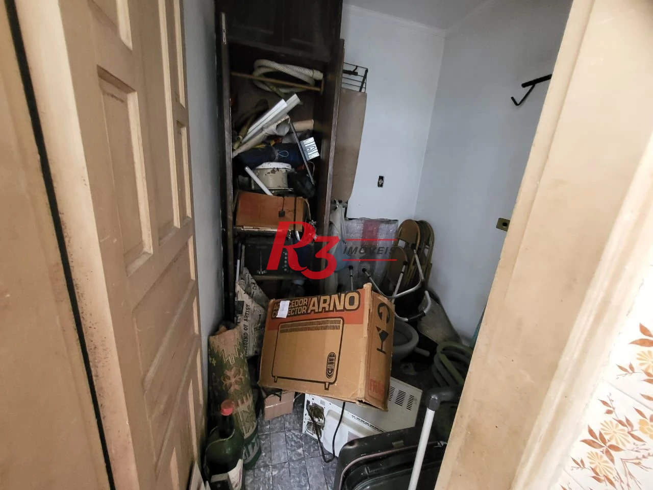 Apartamento com 3 dormitórios à venda, 150 m² por R$ 700.000,00 - Gonzaga - Santos/SP