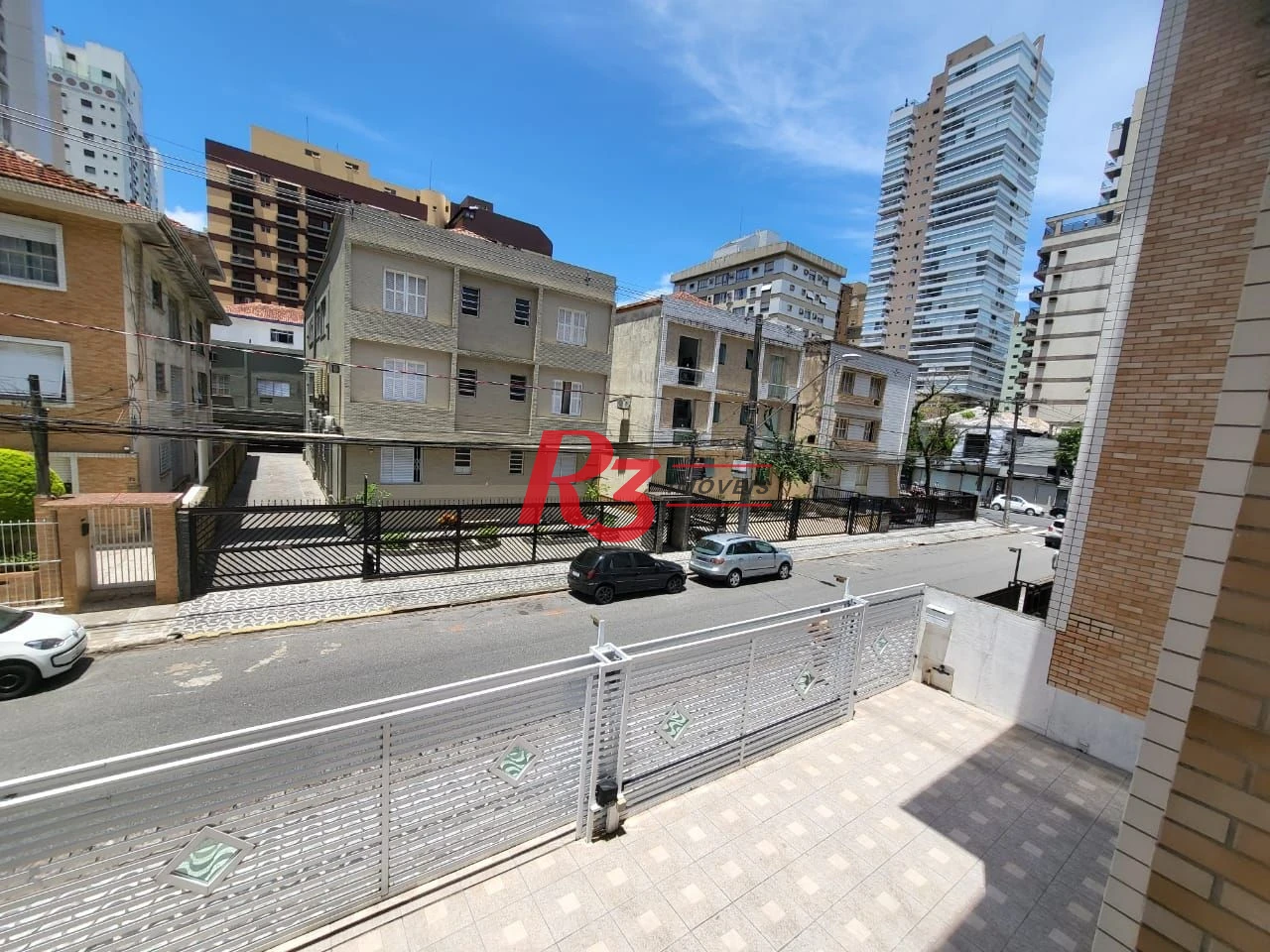 Apartamento com 3 dormitórios à venda, 150 m² por R$ 700.000,00 - Gonzaga - Santos/SP