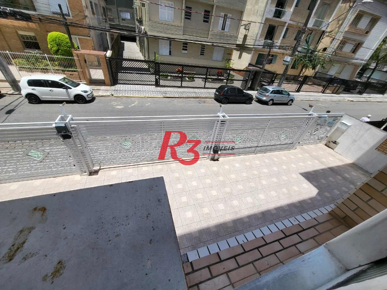 Apartamento com 3 dormitórios à venda, 150 m² por R$ 700.000,00 - Gonzaga - Santos/SP