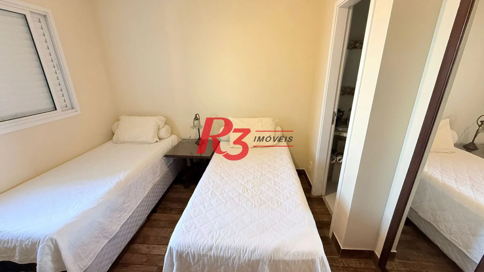 Apartamento Duplex com 2 dormitórios à venda, 87 m² por R$ 1.060.000,00 - José Menino - Santos/SP