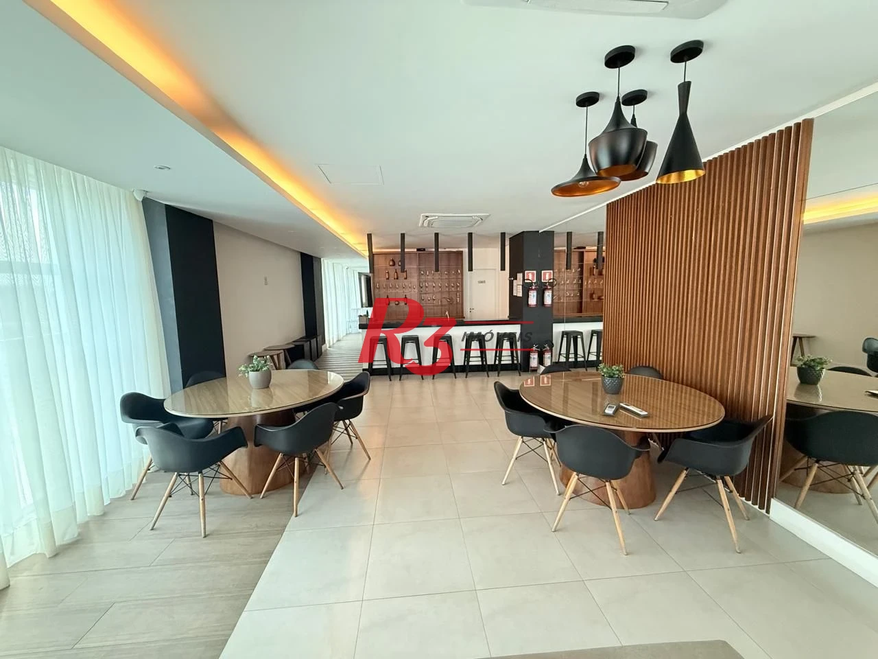 Apartamento Duplex com 2 dormitórios à venda, 87 m² por R$ 1.060.000,00 - José Menino - Santos/SP