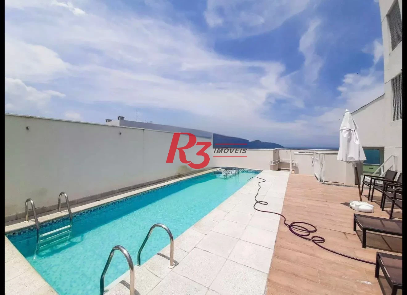 Apartamento Duplex com 2 dormitórios à venda, 87 m² por R$ 1.060.000,00 - José Menino - Santos/SP