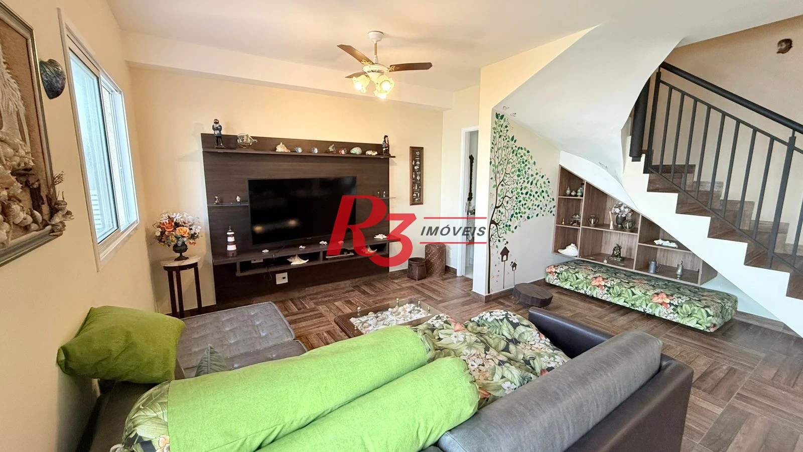 Apartamento Duplex com 2 dormitórios à venda, 87 m² por R$ 1.060.000,00 - José Menino - Santos/SP