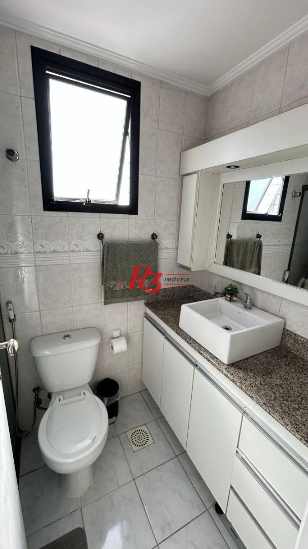Apartamento com 2 dormitórios à venda, 82 m² por R$ 640.000,00 - Embaré - Santos/SP