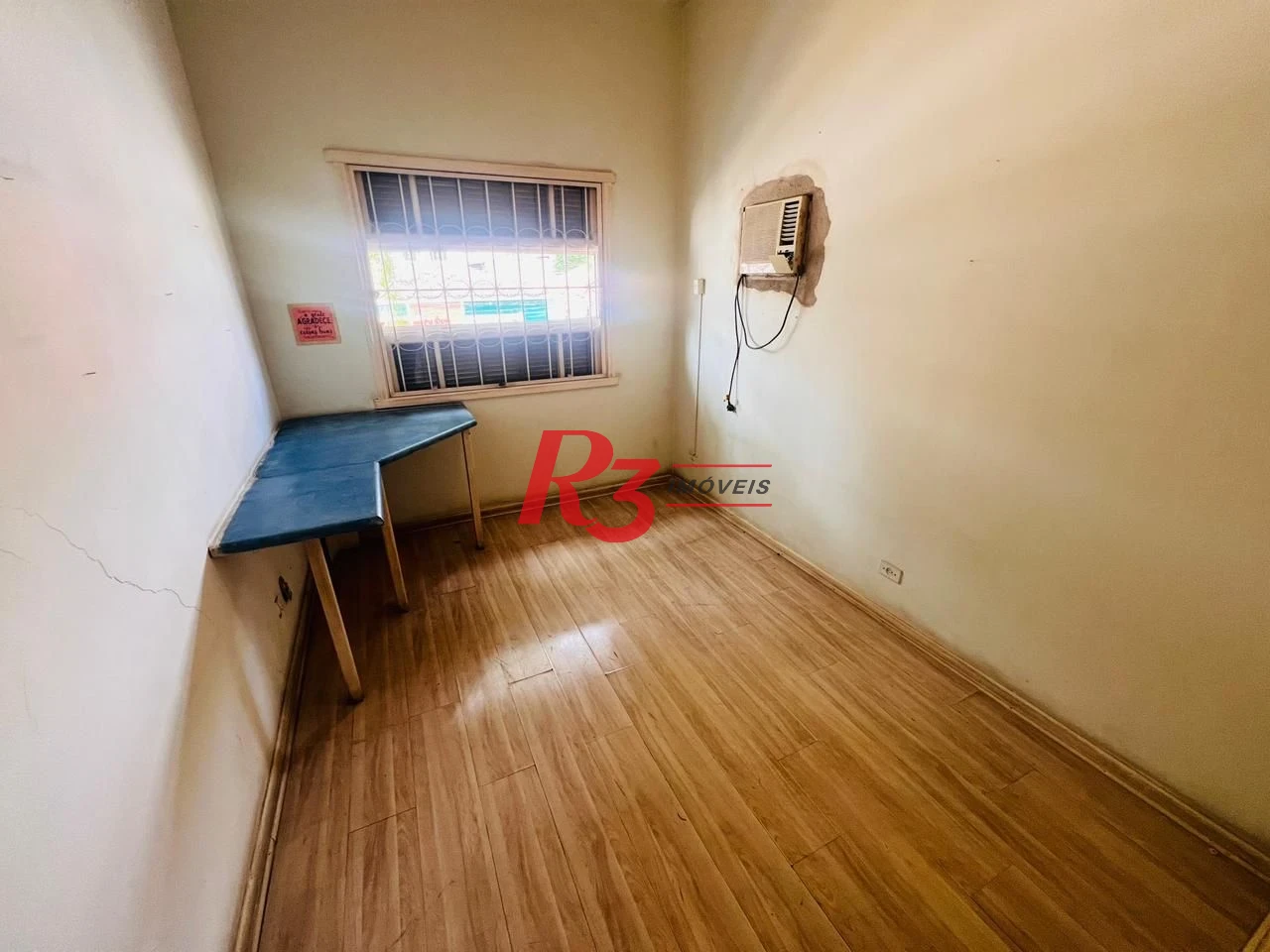 Sobrado com 3 dormitórios à venda, 311 m² por R$ 3.000.000,00 - Embaré - Santos/SP