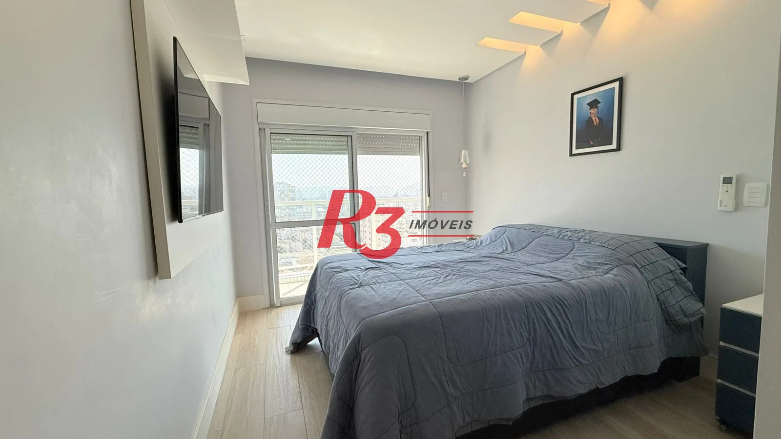 Apartamento com 3 dormitórios à venda, 131 m² por R$ 1.890.000,00 - Embaré - Santos/SP