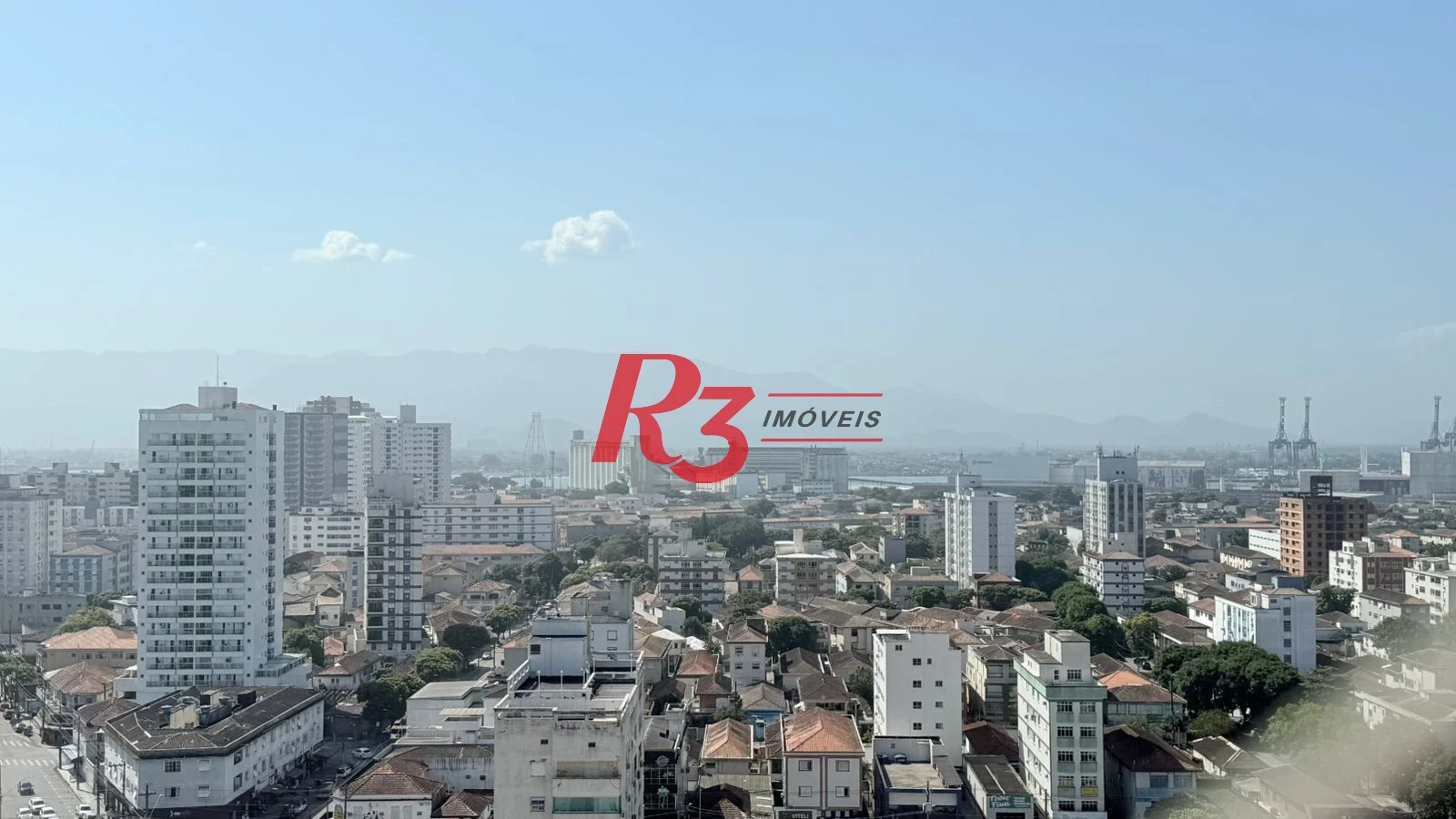 Apartamento com 3 dormitórios à venda, 131 m² por R$ 1.890.000,00 - Embaré - Santos/SP