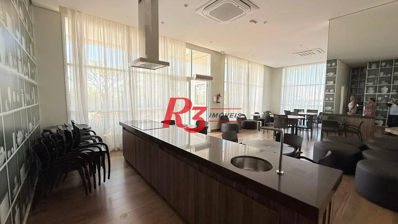Apartamento com 3 dormitórios à venda, 131 m² por R$ 1.890.000,00 - Embaré - Santos/SP