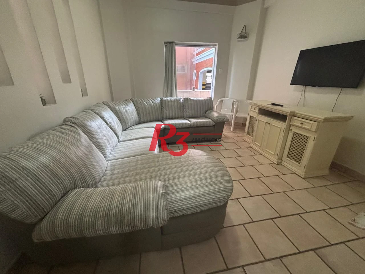 Apartamento com 2 dormitórios para alugar, 68 m² por R$ 3.260,00/mês - Boqueirão - Santos/SP