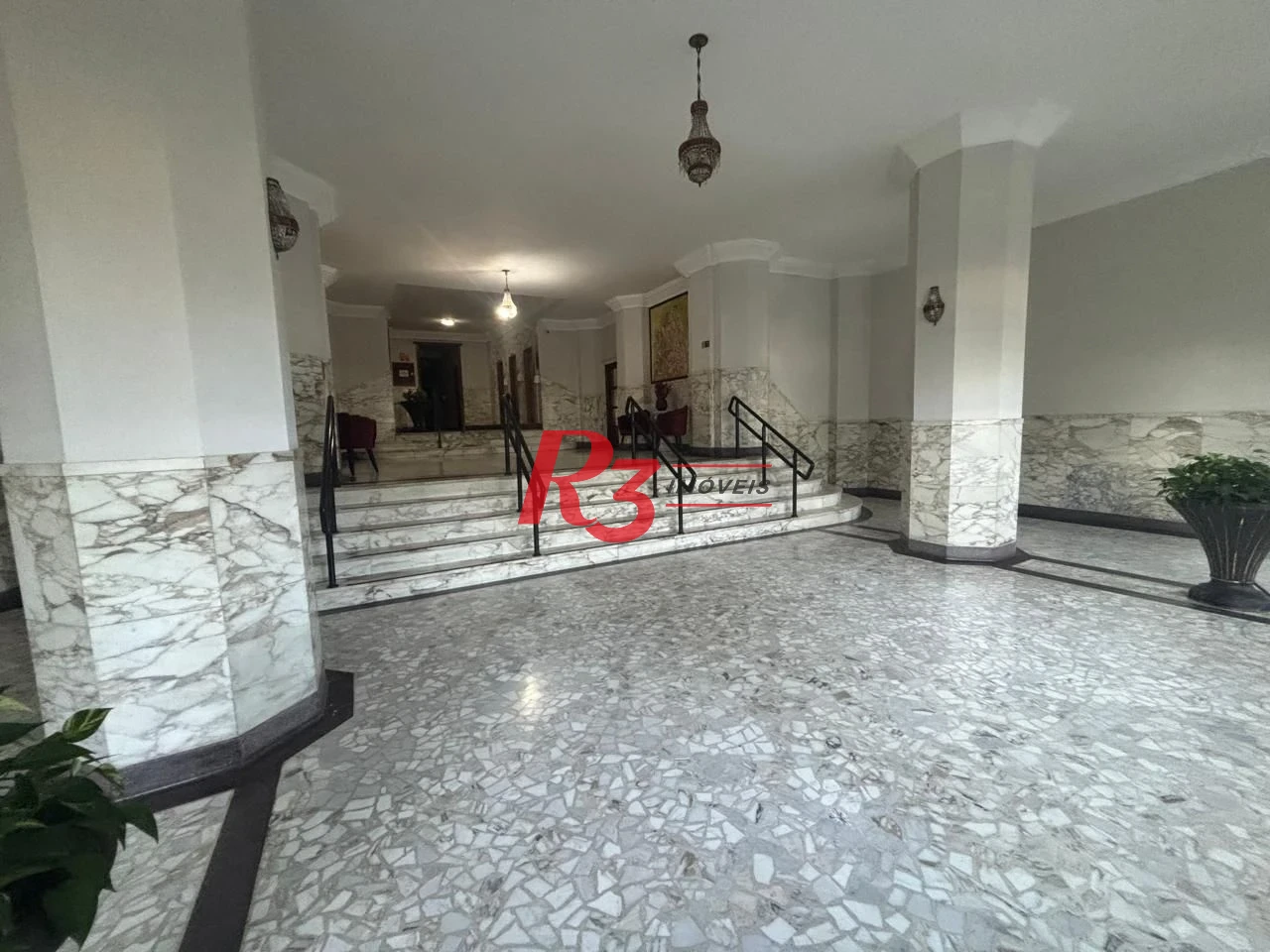 Apartamento com 2 dormitórios para alugar, 68 m² por R$ 3.260,00/mês - Boqueirão - Santos/SP