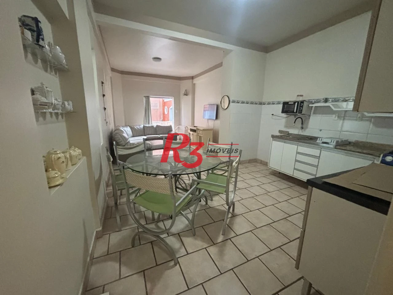 Apartamento com 2 dormitórios para alugar, 68 m² por R$ 3.260,00/mês - Boqueirão - Santos/SP