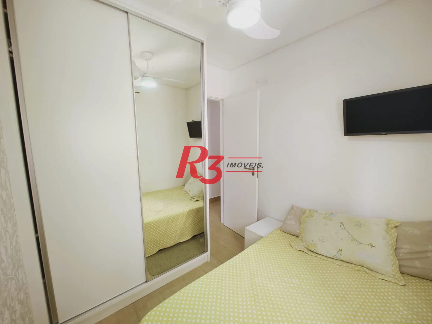 Apartamento com 3 dormitórios à venda, 87 m² por R$ 1.180.000,00 - José Menino - Santos/SP