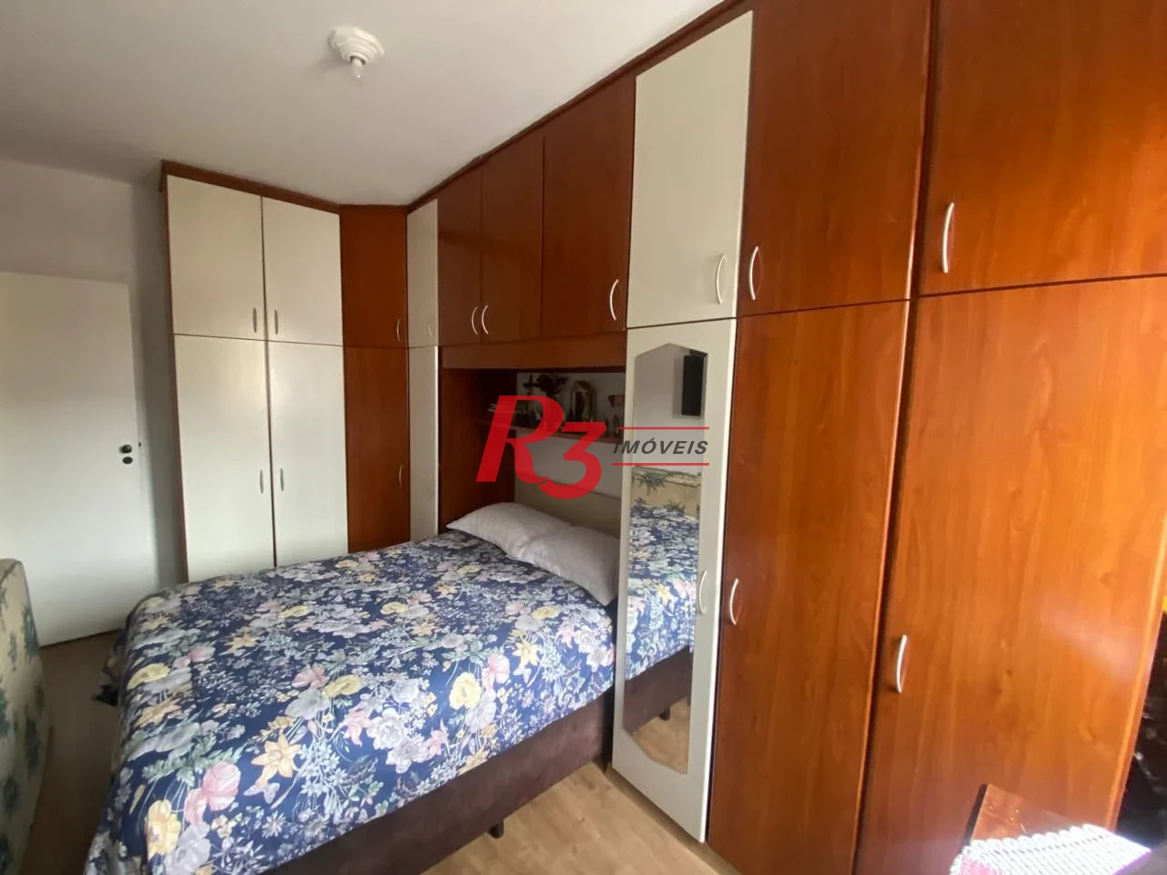 Apartamento com 1 dormitório para alugar, 58 m² por R$ 3.500,02/mês - Marapé - Santos/SP