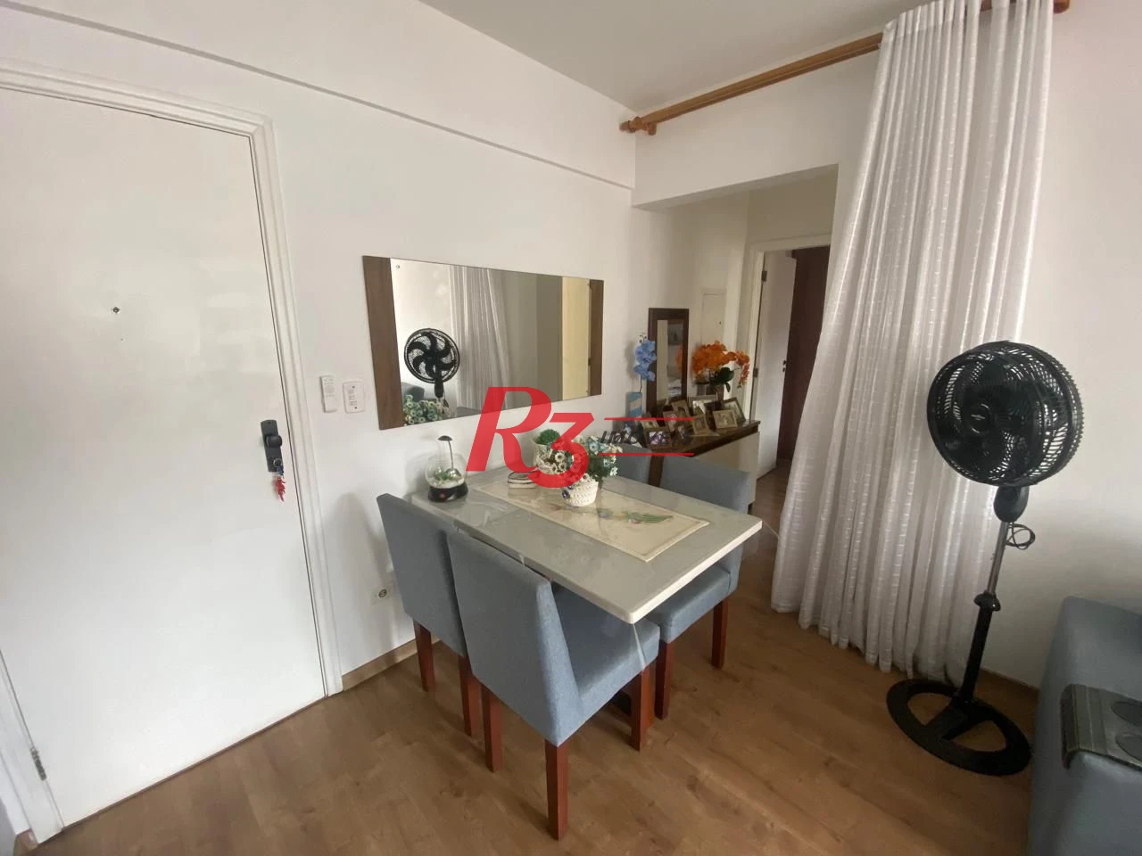 Apartamento com 1 dormitório para alugar, 58 m² por R$ 3.500,02/mês - Marapé - Santos/SP