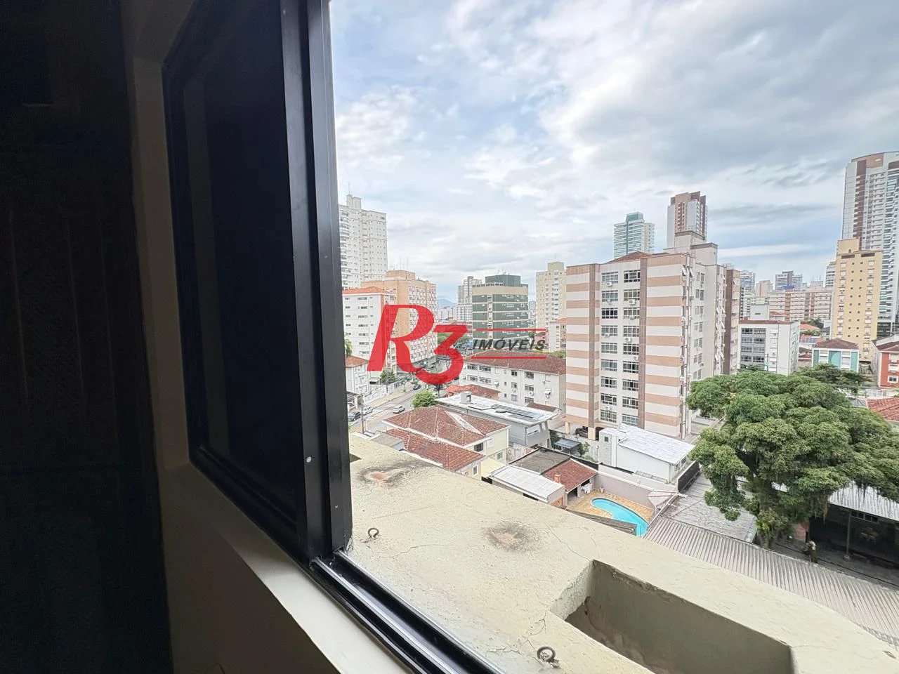 Apartamento para alugar, 48 m² por R$ 3.750,02/mês - José Menino - Santos/SP