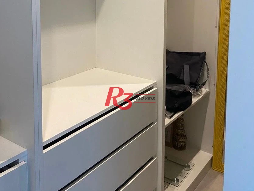 Apartamento com 2 dormitórios à venda, 74 m² por R$ 640.000,00 - Campo Grande - Santos/SP