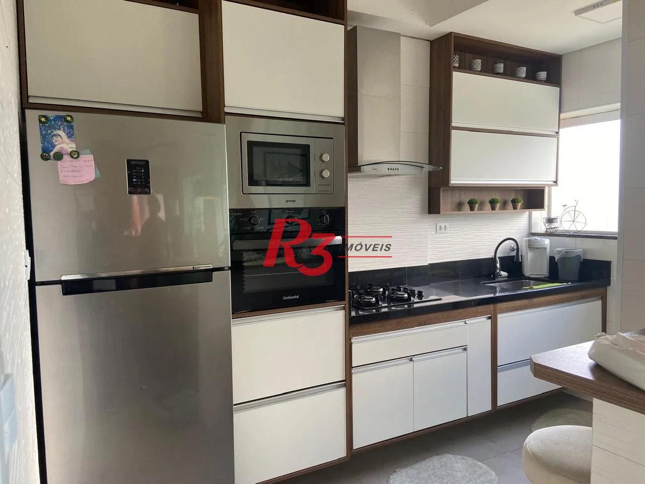 Apartamento com 2 dormitórios à venda, 74 m² por R$ 640.000,00 - Campo Grande - Santos/SP