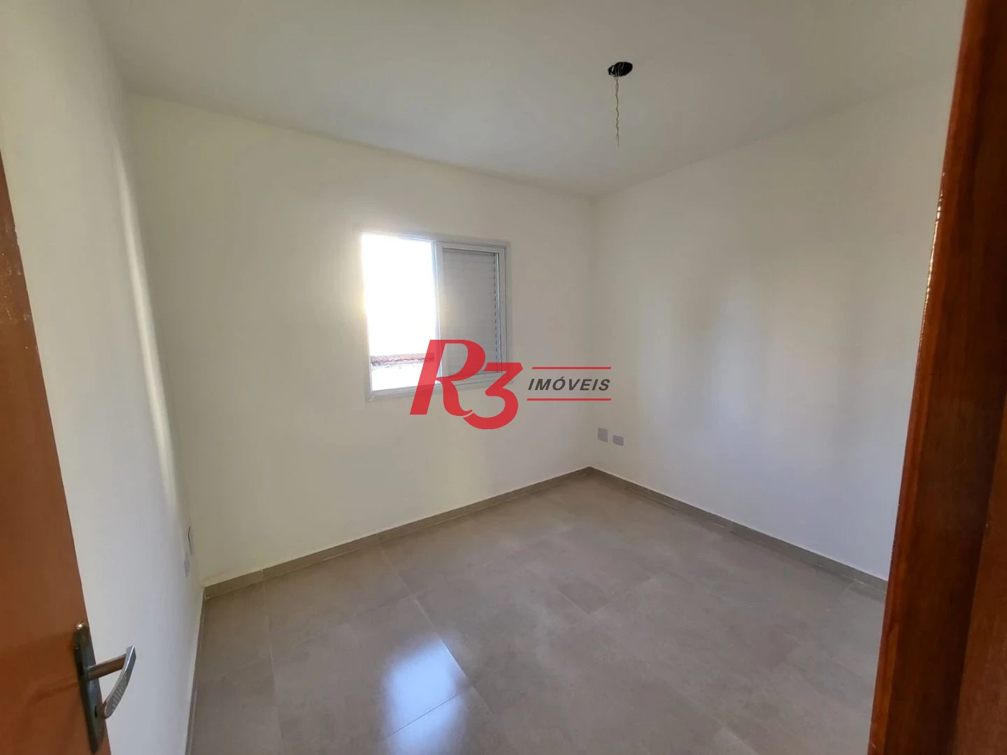 Sobrado com 2 dormitórios à venda, 65 m² por R$ 750.000,00 - Campo Grande - Santos/SP