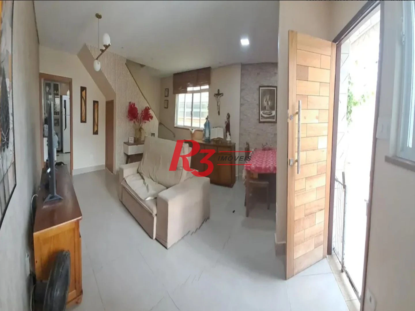 Sobrado com 3 dormitórios à venda, 134 m² por R$ 970.000,00 - Embaré - Santos/SP
