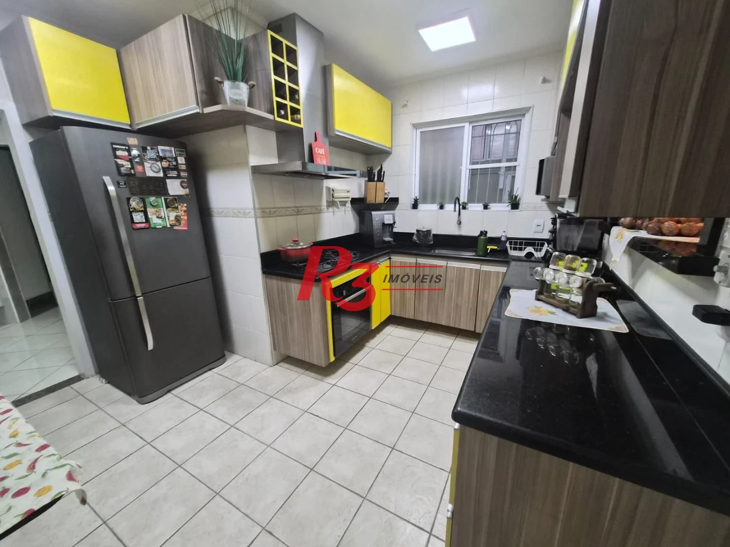 Casa com 3 dormitórios à venda, 180 m² por R$ 2.000.000,00 - Embaré - Santos/SP
