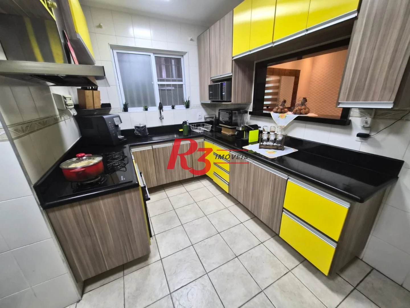 Casa com 3 dormitórios à venda, 180 m² por R$ 2.000.000,00 - Embaré - Santos/SP