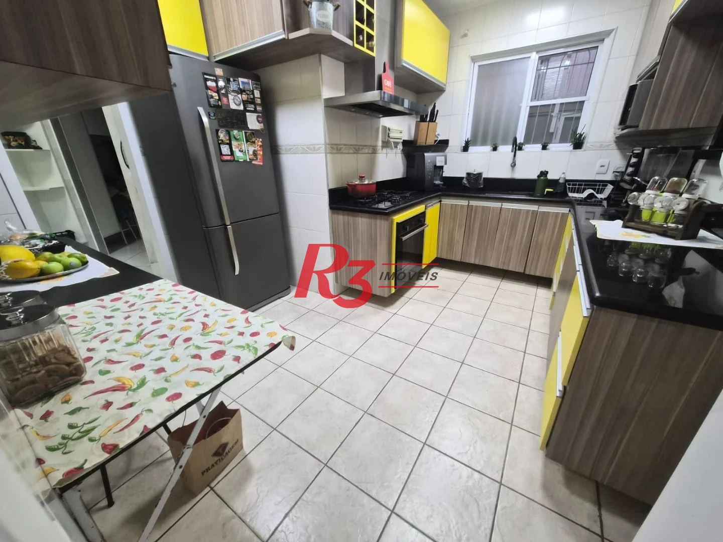 Casa com 3 dormitórios à venda, 180 m² por R$ 2.000.000,00 - Embaré - Santos/SP
