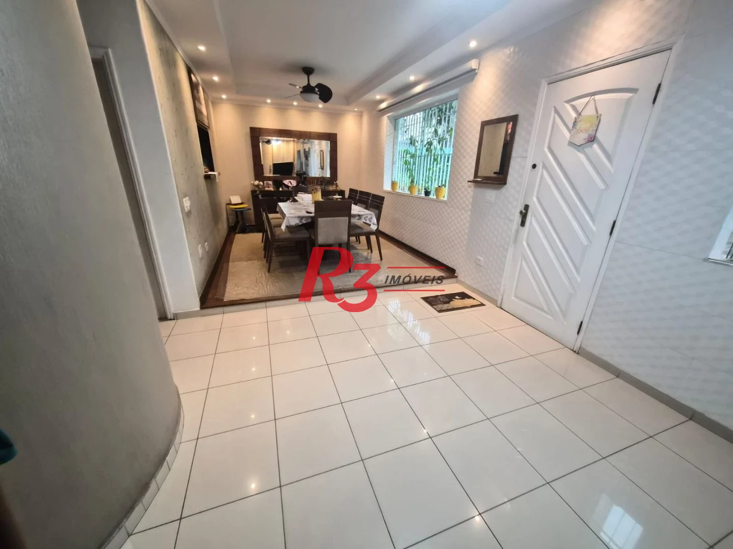 Casa com 3 dormitórios à venda, 180 m² por R$ 2.000.000,00 - Embaré - Santos/SP