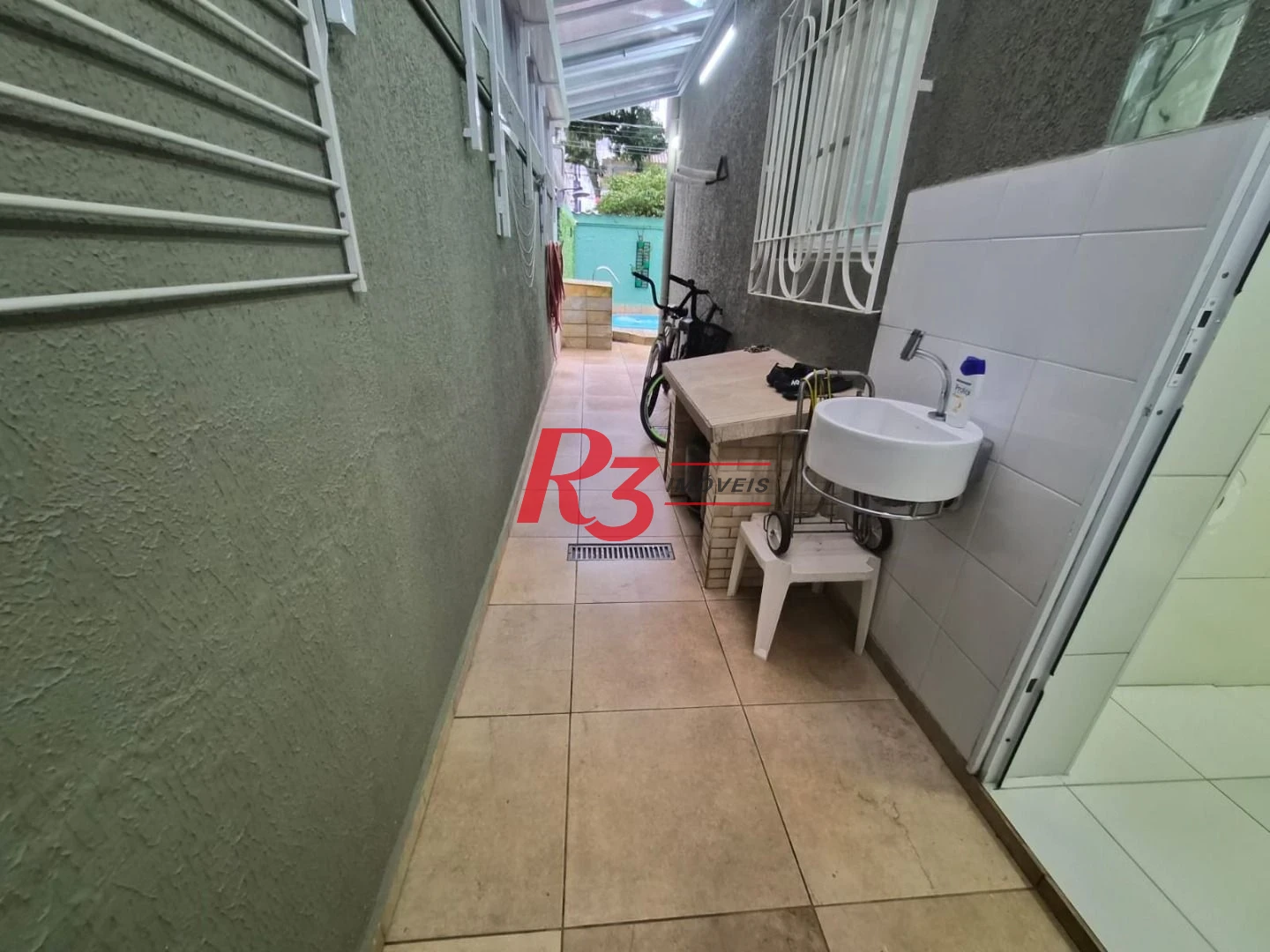 Casa com 3 dormitórios à venda, 180 m² por R$ 2.000.000,00 - Embaré - Santos/SP