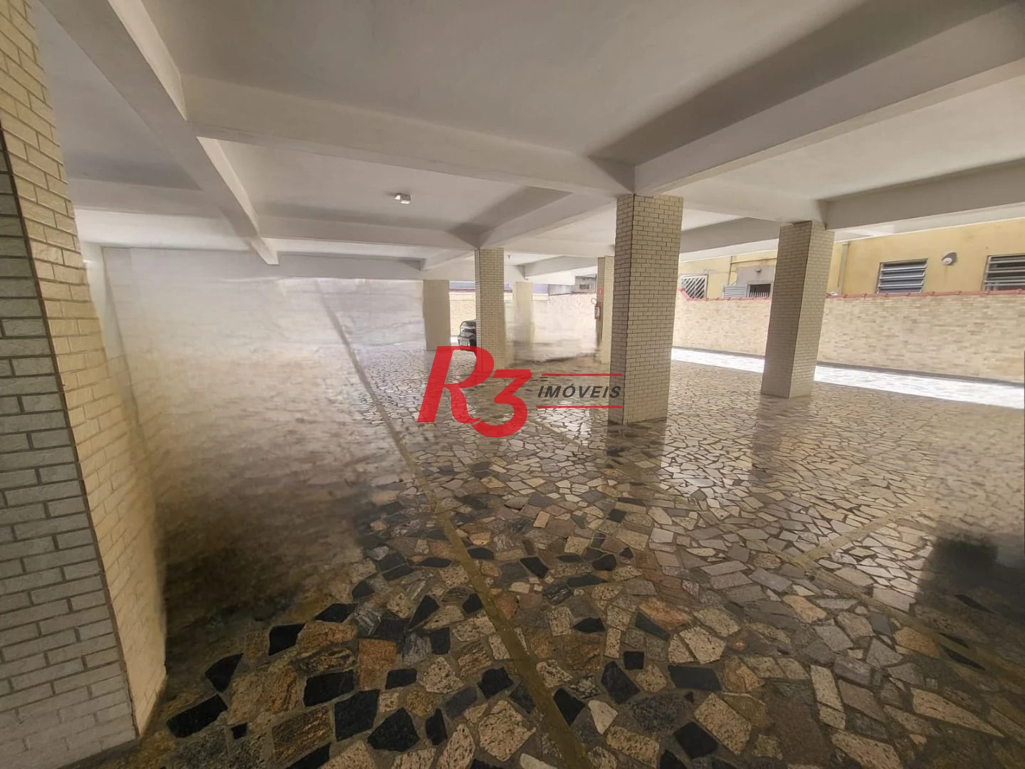 Apartamento com 2 dormitórios à venda, 80 m² por R$ 480.000,00 - Boqueirão - Santos/SP
