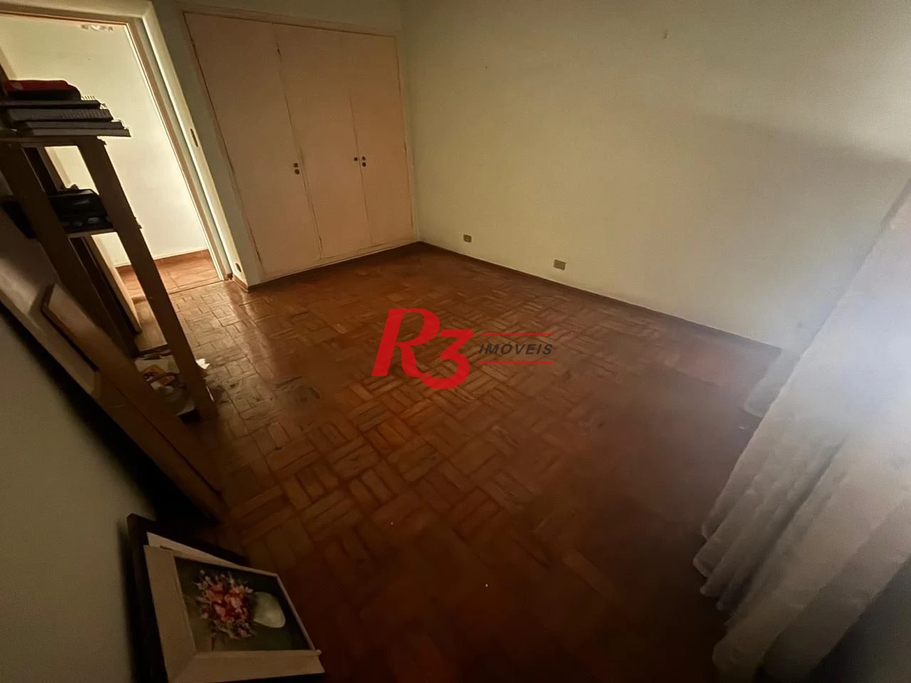 Apartamento com 4 dormitórios à venda, 224 m² por R$ 850.000,00 - Gonzaga - Santos/SP